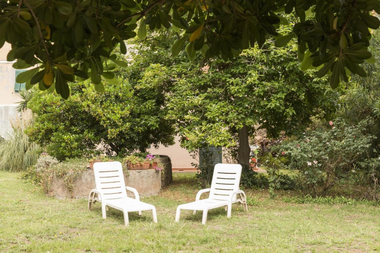 Casa Valdese Rio Marina Hotel Bagian luar foto