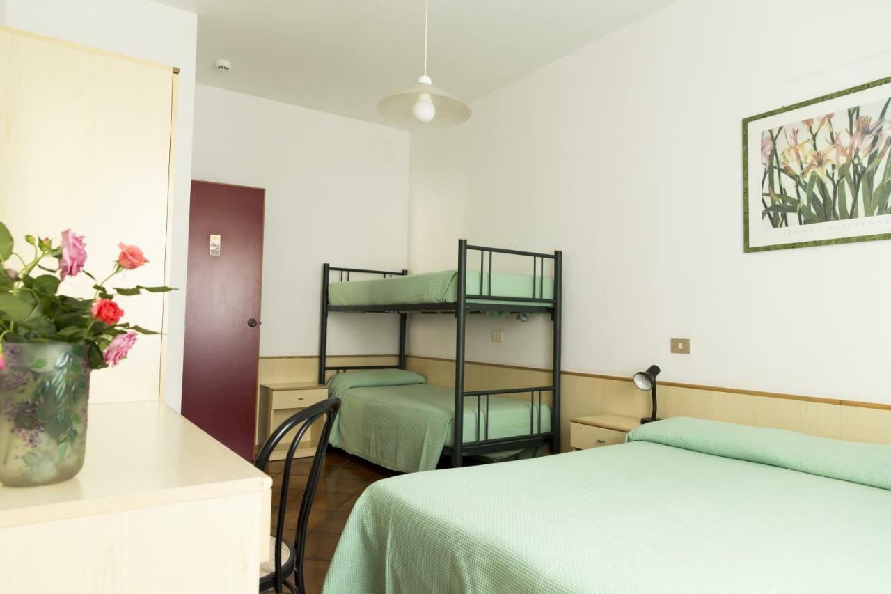 Casa Valdese Rio Marina Hotel Bagian luar foto
